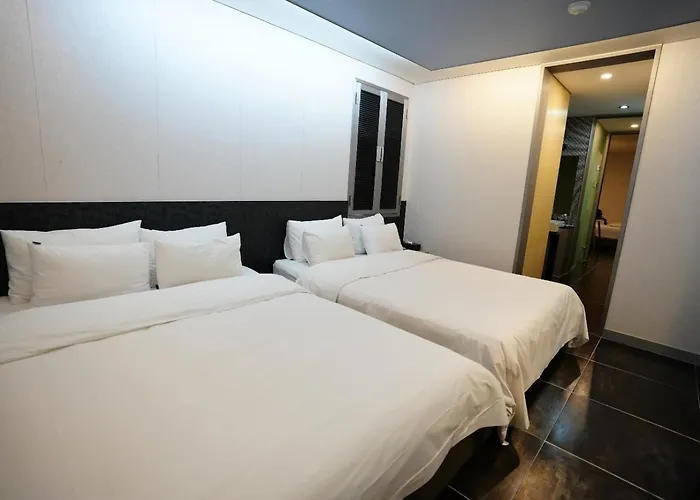 Shinchon Y Hotel Seoul