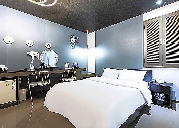 Shinchon Y Hotel Seoul